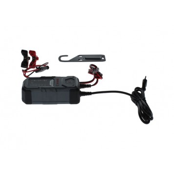 BOSCH Зарядное устройство C30 (свинцово-кислотное, EFB, AGM, GEL, VRLA) 6V/12V, 0.8A/3.8A, 1.2Ah-14Ah/1.2Ah-120Ah