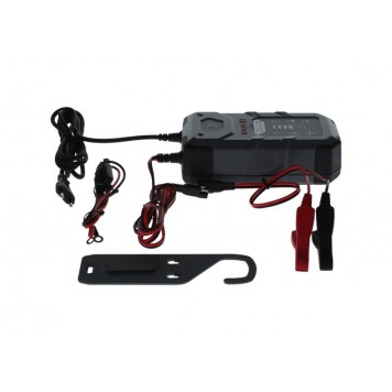 BOSCH Зарядное устройство C70 (свинцово-кислотное, EFB, AGM, GEL, VRLA) 12V/24V, 5A/10A, 14Ah-300Ah/14Ah-120Ah